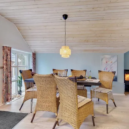 Lumi - 800m From The Sea In Western Jutland By Interhome