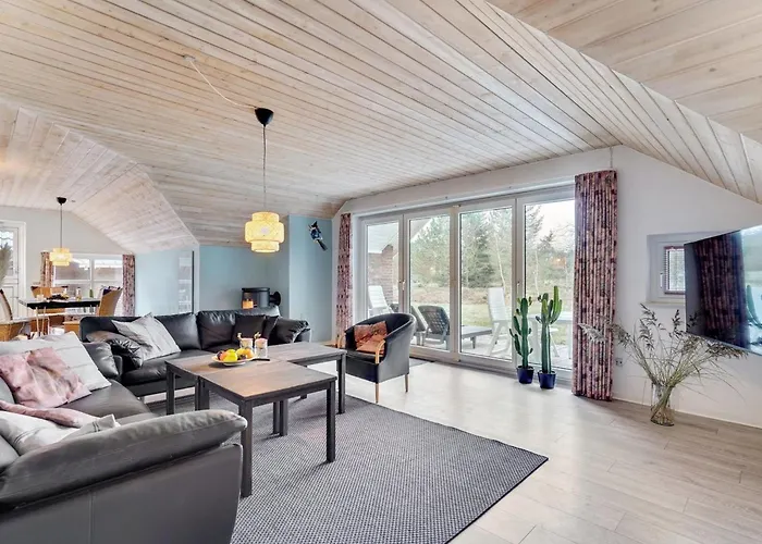 Vakantiehuis Lumi - 800m From The Sea By Interhome Blåvand